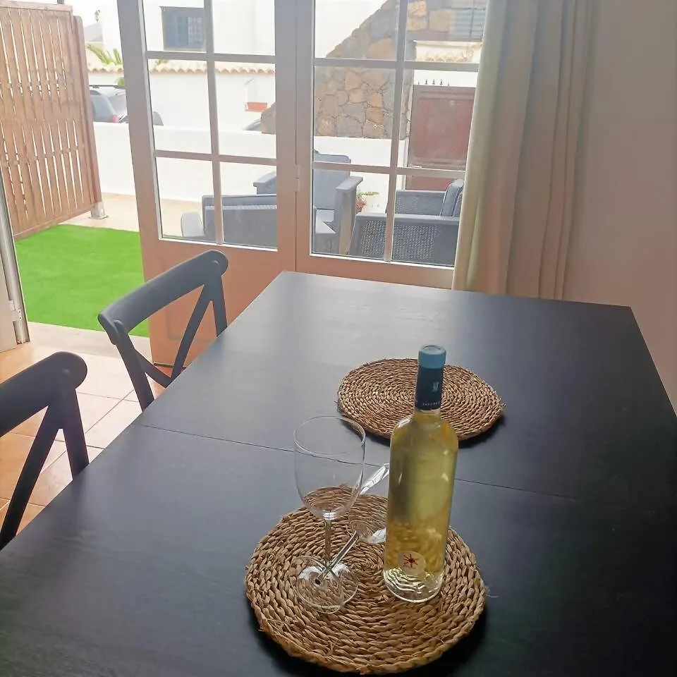 Maras House Oasis De Paz Villa Nazaret 0*,  İspanya